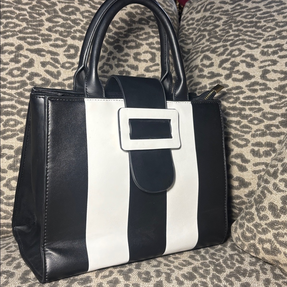 Lola Ramona black/white wide stripe top handle bold classic purse